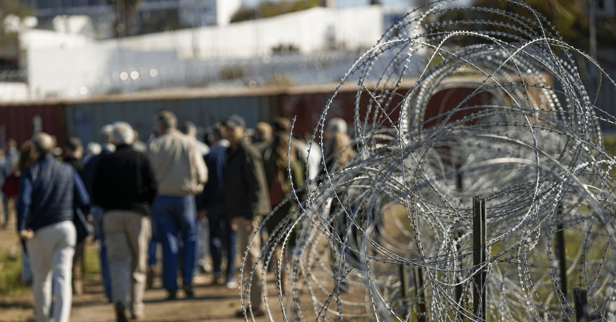 Crisis Migratoria en Texas: Cómo la Influencia Rusa Afectará al Crédito